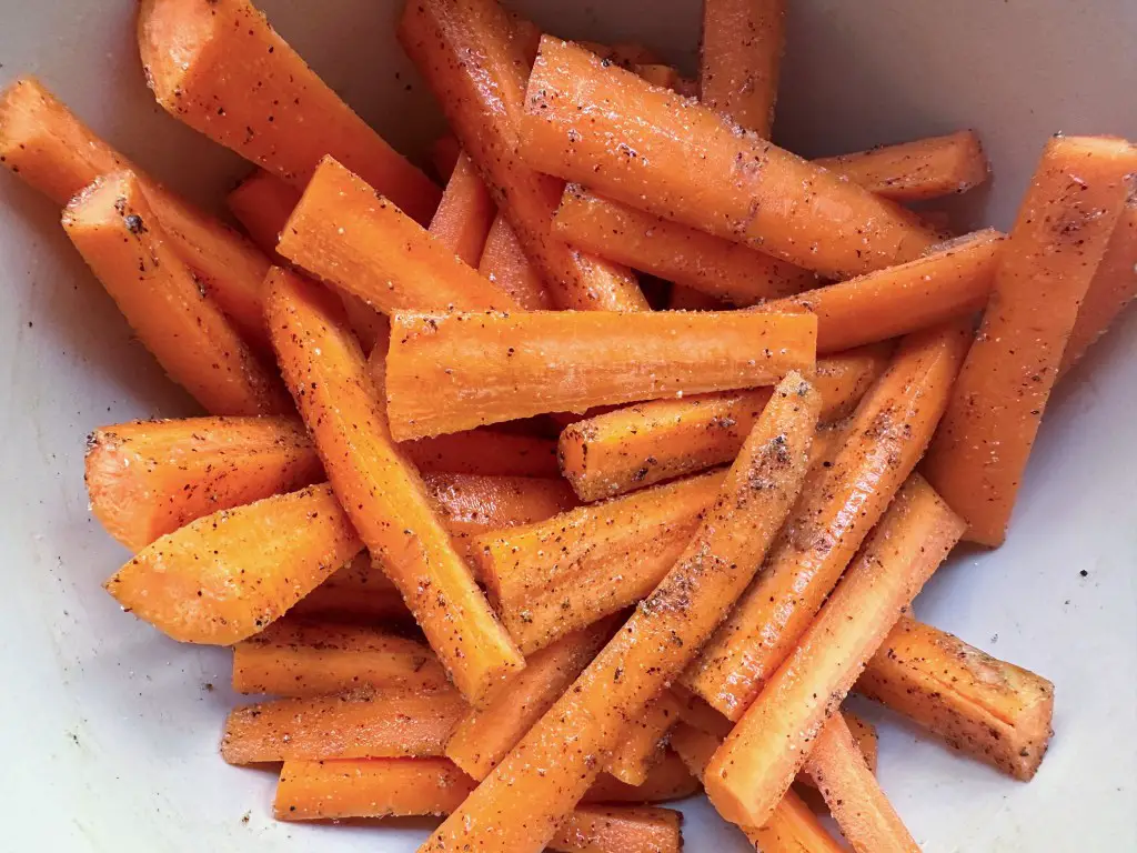Carrot Fries pre-cooked coated in spices and oil
