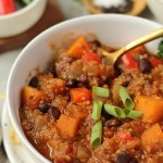 finished vegan sweet potato quinoa chili