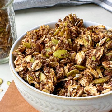 finished bowl of nut-free pumpkin seed granola