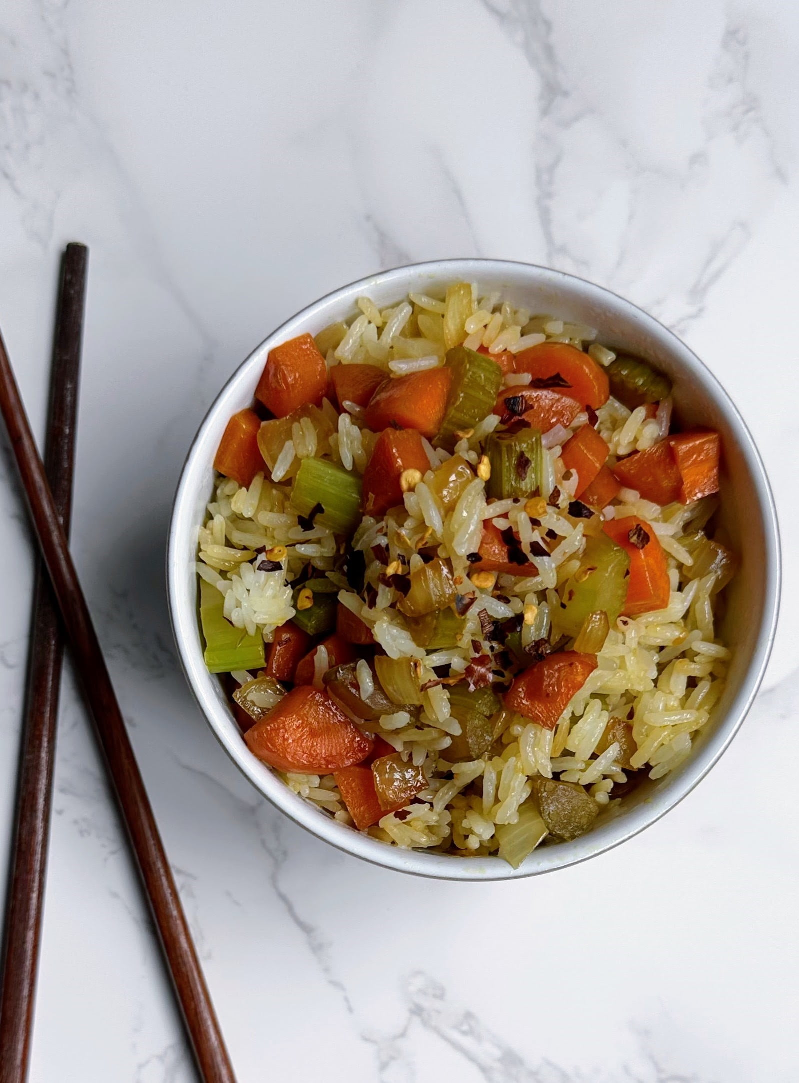 FInished bowl of vegan fried rice