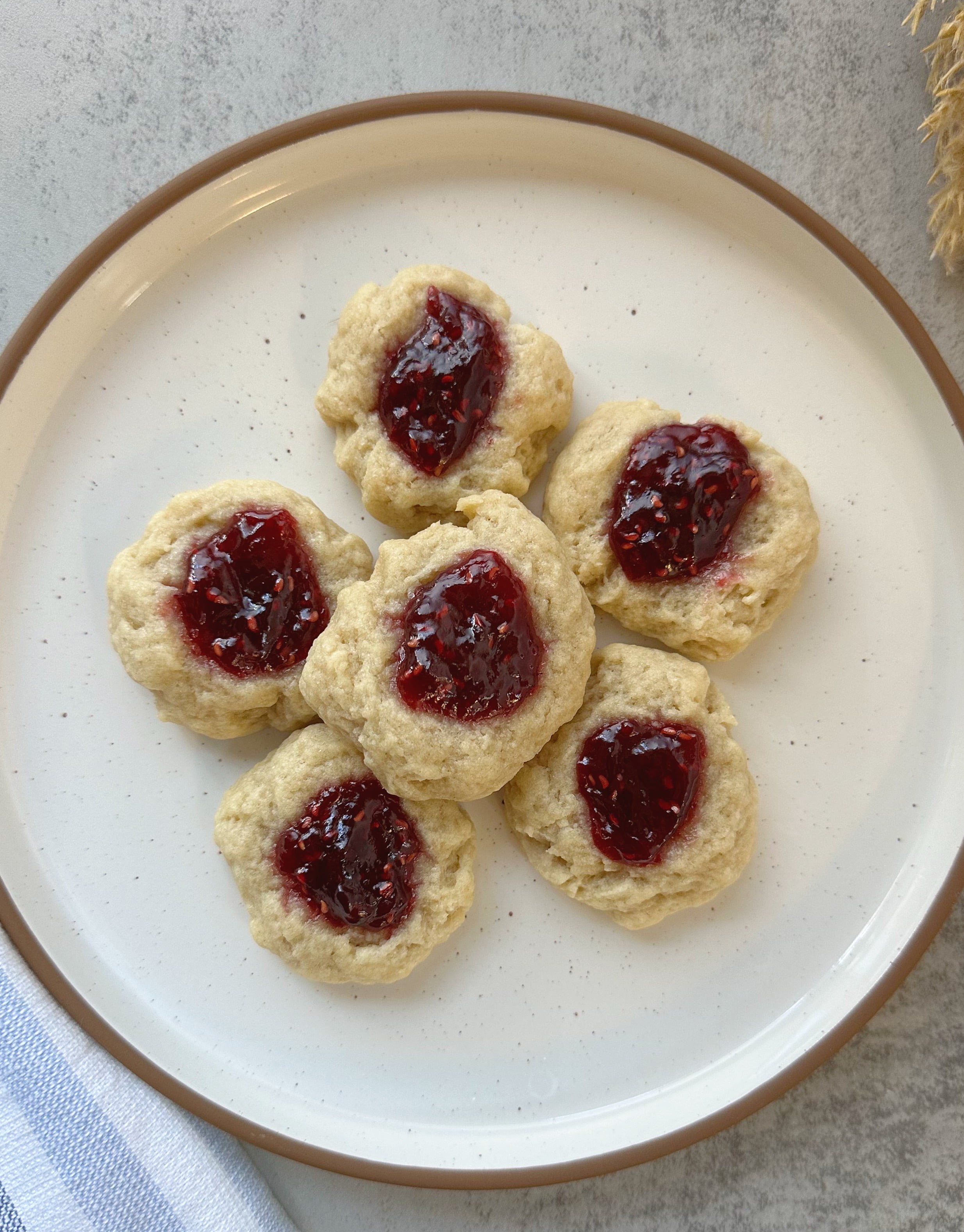 finished raspberry thumbprint cookies