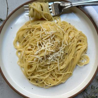 Finished cacio e pepe