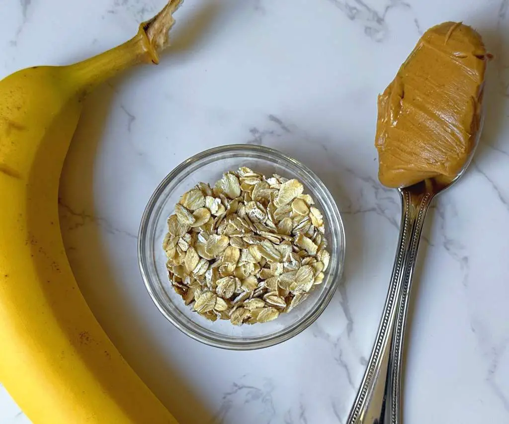 Banana oats and peanut butter