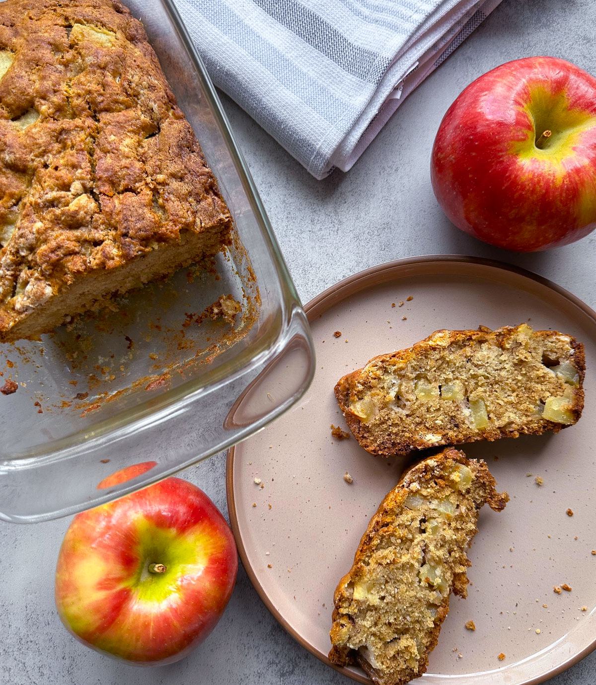 Apple Cinnamon Bread