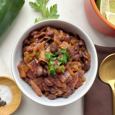 finished chipotle style black beans