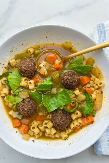 finished bowl of vegan italian wedding soup
