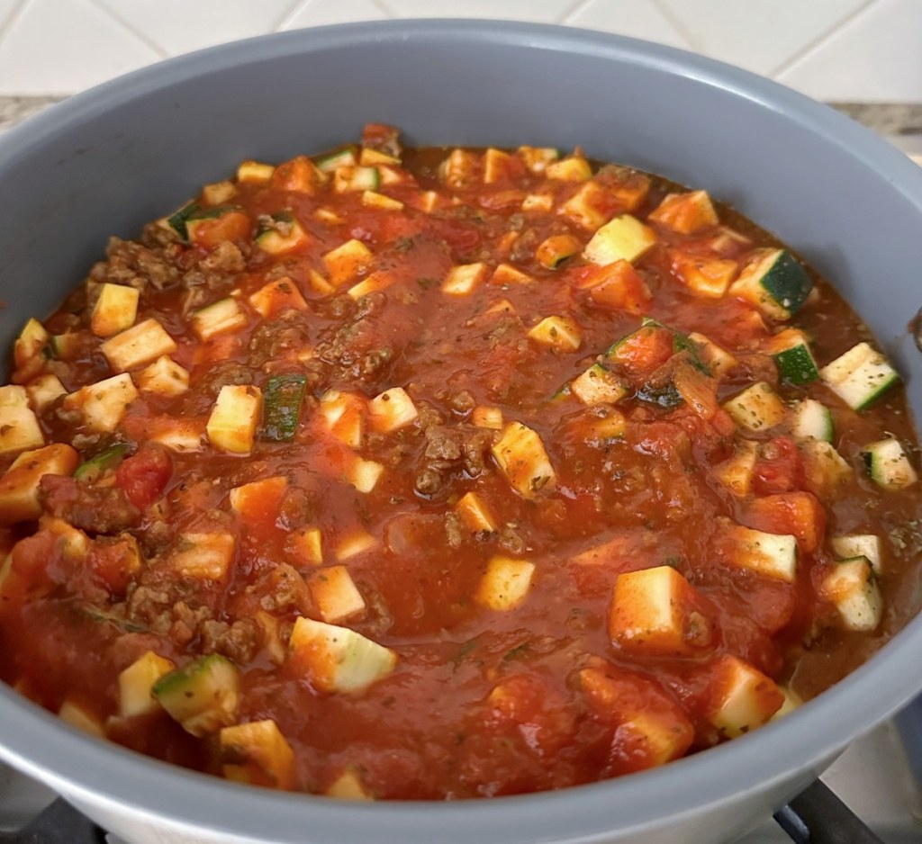 vegan lasagna filling in saute pan