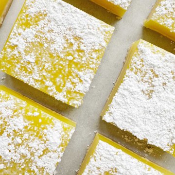 finished vegan lemon bars