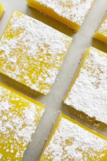 finished vegan lemon bars