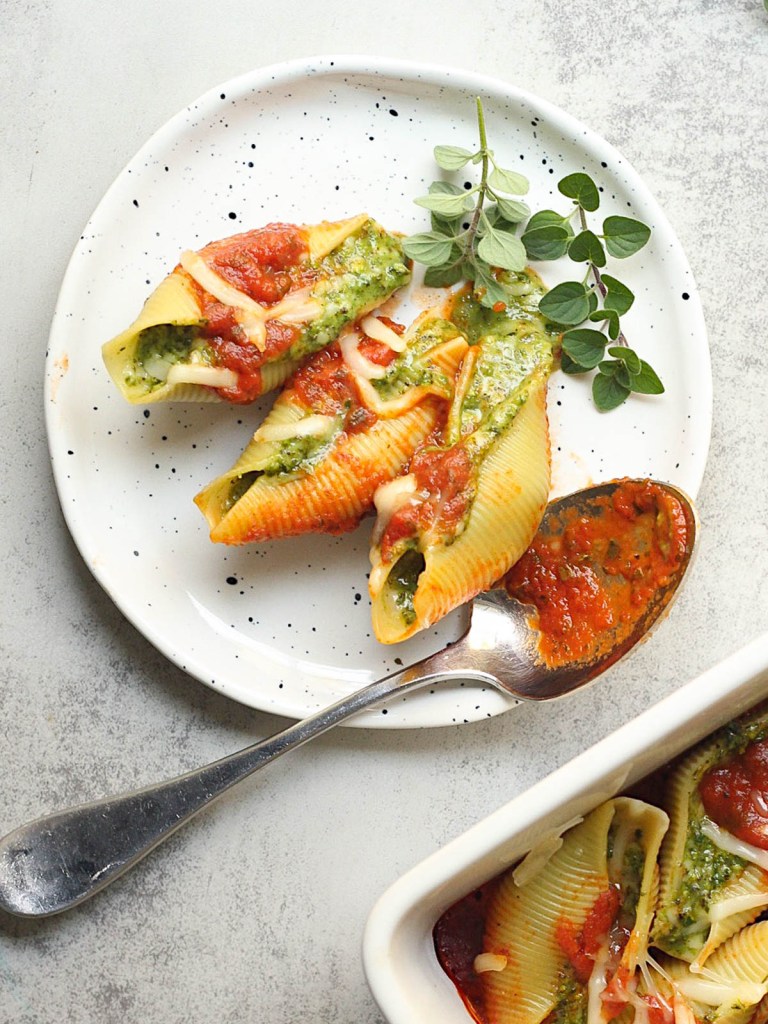 finished stuffed shells on a plate