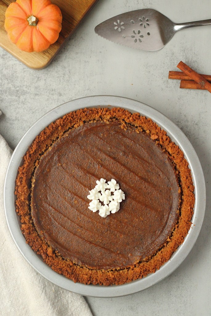 vegan pumpkin pie finished