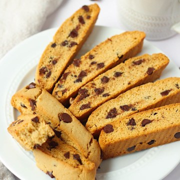 vegan chocolate chip biscotti on a white plate