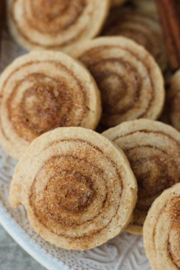 close up pie crust cookies showing cinnamon sugar topping