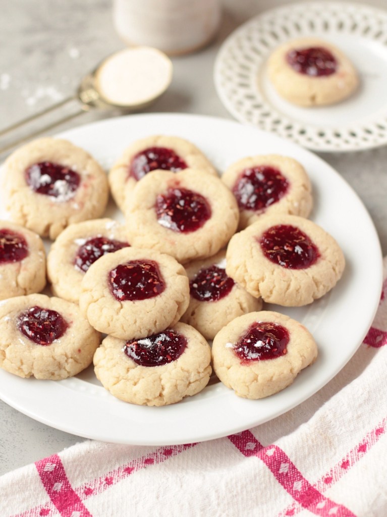 vegan raspberry thumbprint cookies