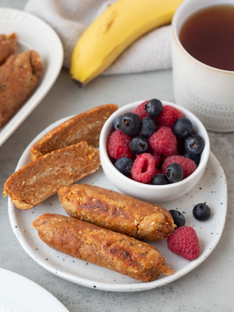 finished vegan breakfast sausage links